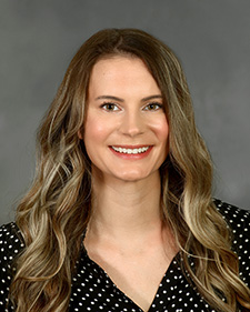 Headshot of Certified Registered Nurse Practitioner, Amber Snyder